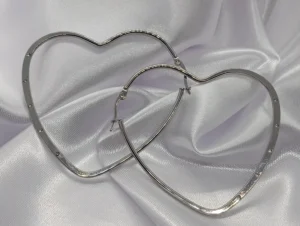 Arracadas de Corazon en Acero Inoxidable