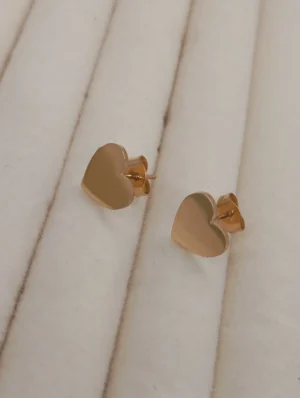 Aretes Broquel de Corazón en Acero