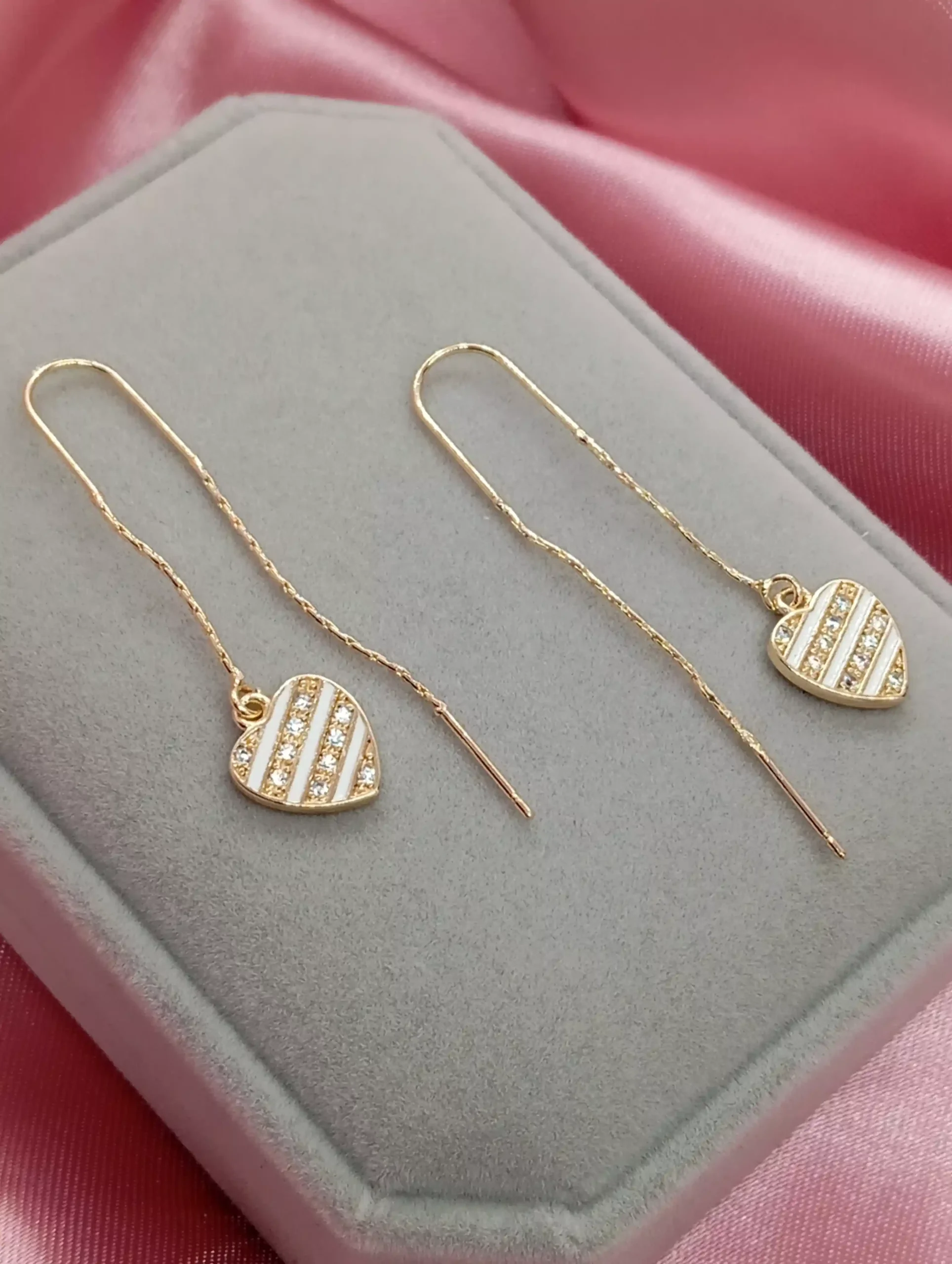 Arete Violador de Corazón en Oro Laminado