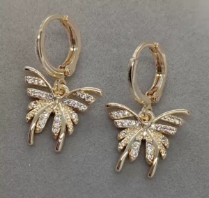 Aretes de Mariposa en Oro Laminado